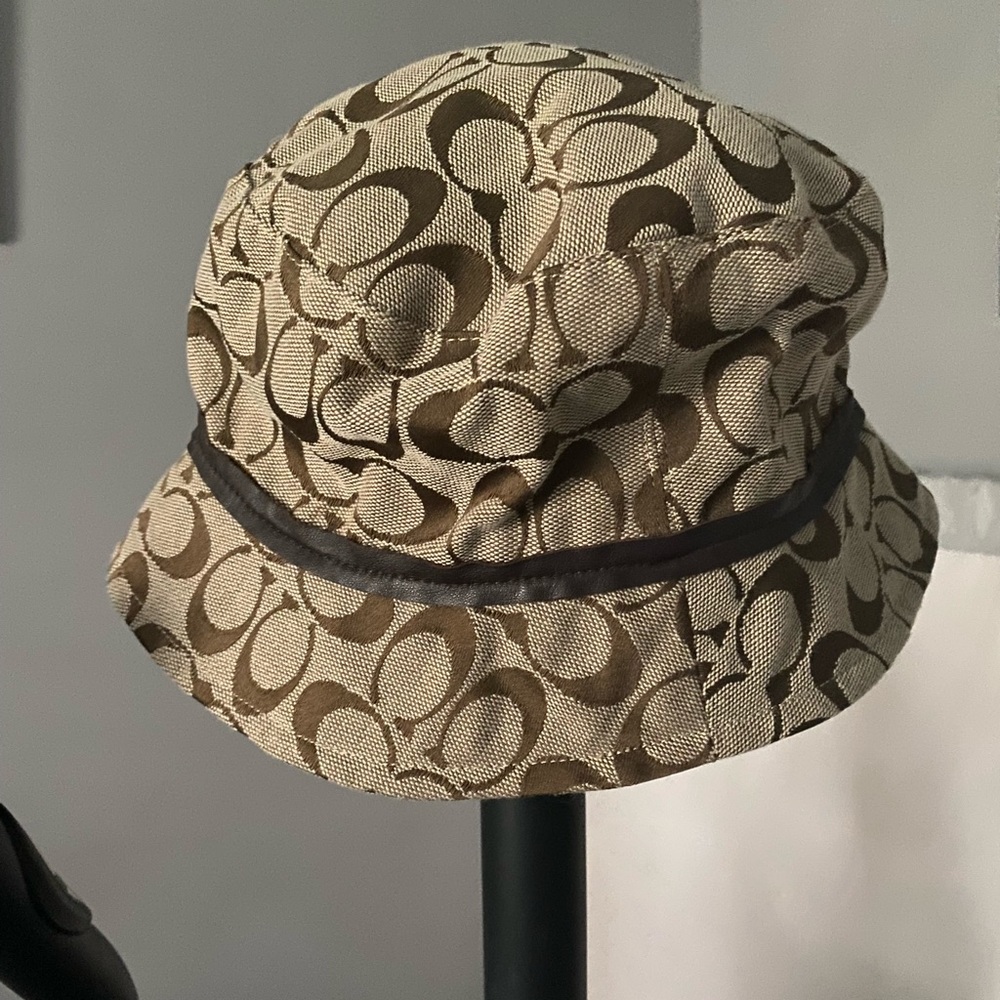 Coach women’s rain hat gently used